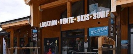 Façade de la boutique Ski Fun, Col de Merdassier